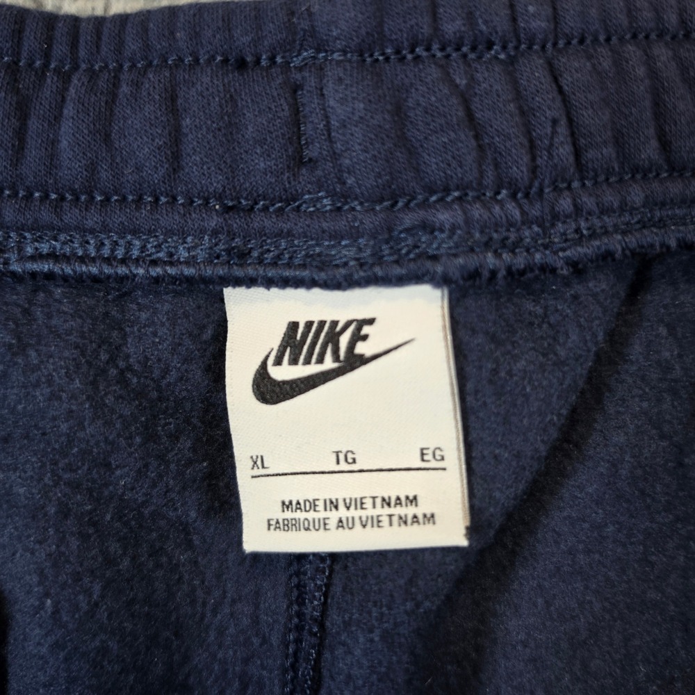 Nike Fleece Joggers Mens XL Navy Blue Club Sweatpants Athleisure Tapered Cuffed - Picture 3 of 10